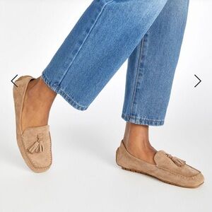 New - Norah Driving Flats in Taupe